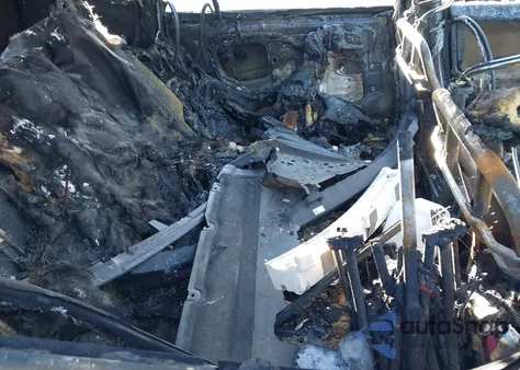 2014 Toyota Rav4 Xle z USA, uszkodzony, nr VIN 2T3RFREV5EW179055